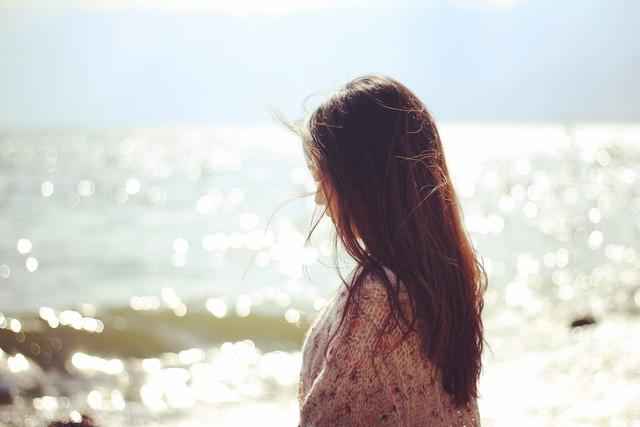 女生分手后该怎么做（女生分手后如何快速走出失恋）