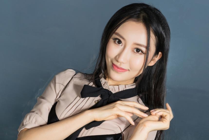 怎么与女孩聊天找话题（怎样和女孩聊天？）