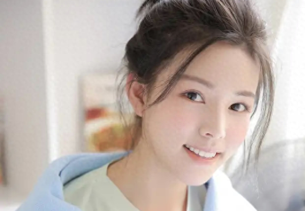怎么和女朋友聊天找话题最近压力大不大女朋友（怎么和女朋友聊天找话题？）