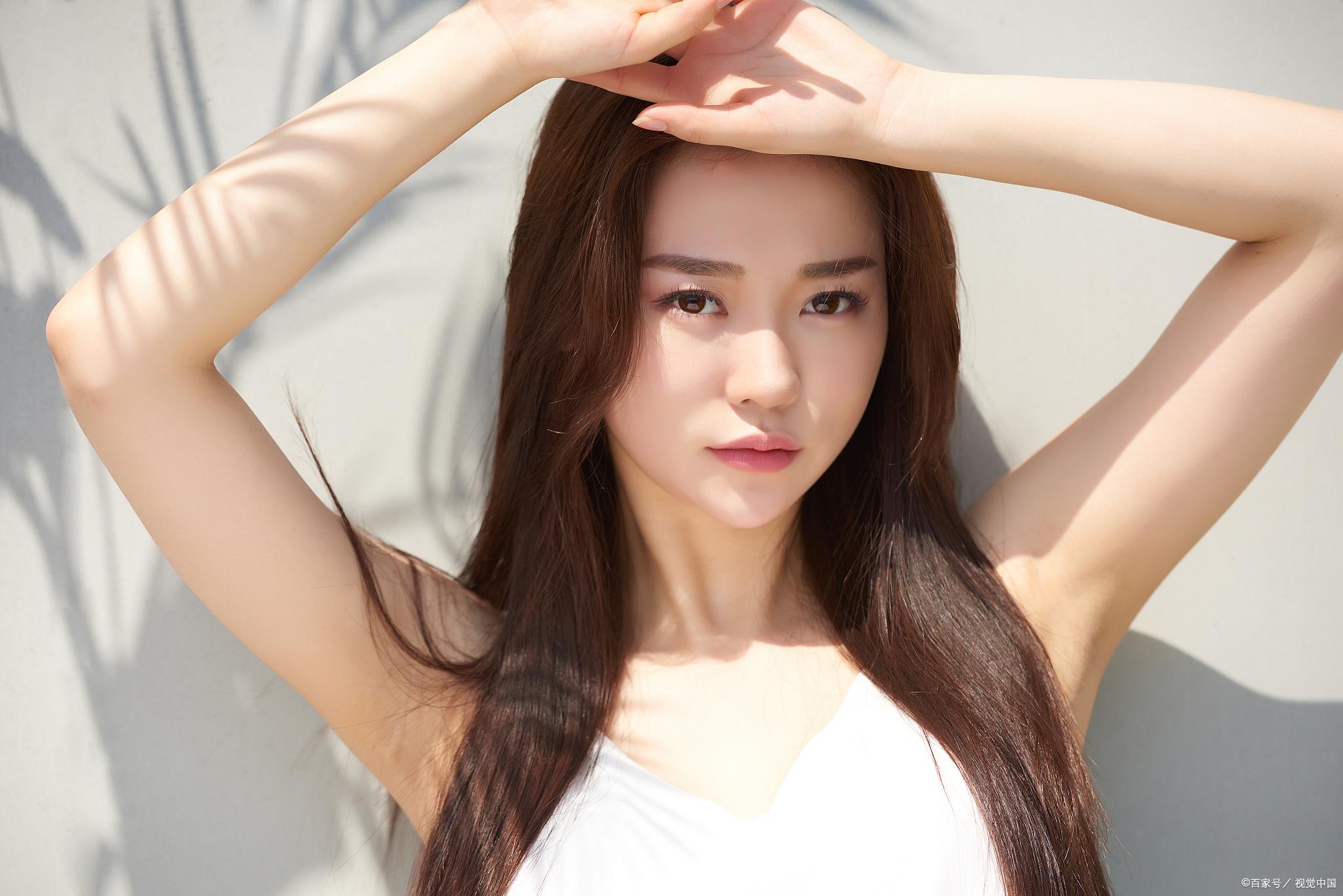 男生心动的女生类型有哪些（成为男性心动女神的3个仪态技巧）