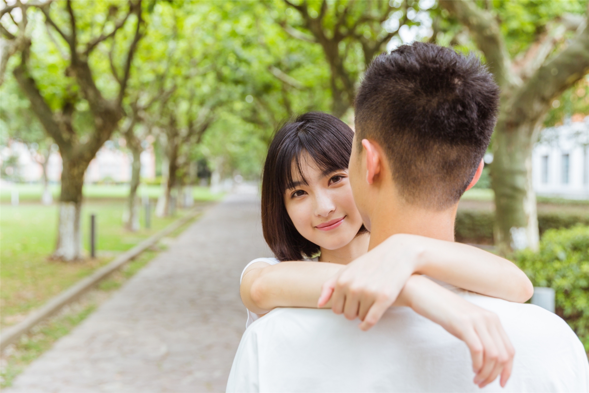 什么时候可以跟男朋友发生 知乎关系（什么时候才能与男友发生亲密关系）