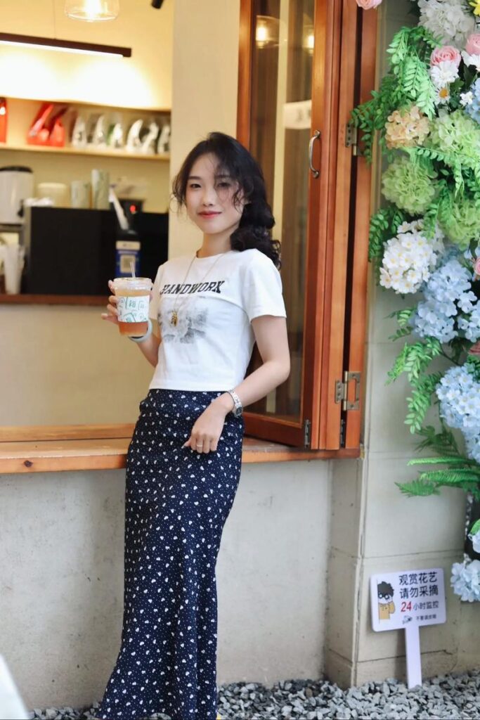 离婚阿越真实图片视频大全,离婚阿越