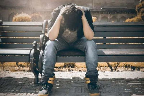 女朋友放不下前男友怎么办,帮助女朋友走出前男友阴影的实用指南