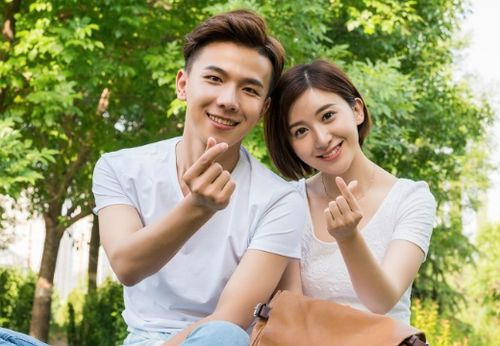 看电影时怎么撩男朋友,电影院里的甜蜜撩汉技巧