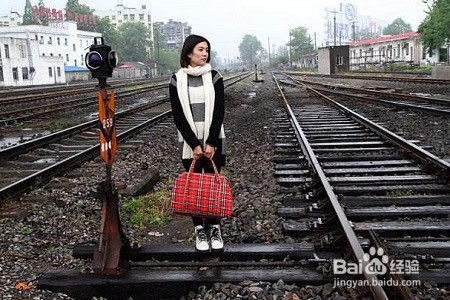 女朋友要去外地工作我该怎么办,面对女友外地工作的情感抉择与应对策略