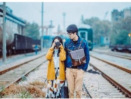 女朋友问有多爱她怎么回答,如何回应“有多爱你”的深情提问