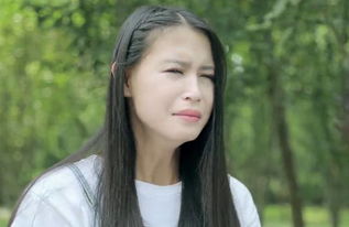 女朋友哭了怎么办,应对女友哭泣的温馨指南