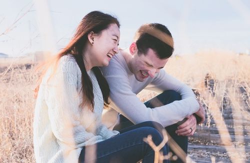 女朋友说她累了怎么办,如何用爱为她筑起温暖的避风港?”