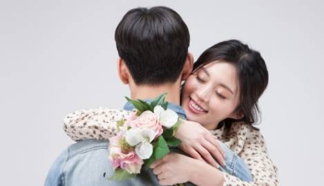 老公不管孩子怎么办,面对老公不疼孩子,如何寻求家庭和谐之道