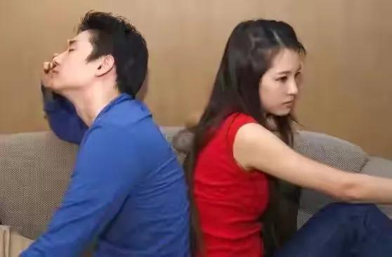 老婆出轨想离婚怎么办,法律视角与应对策略解析”