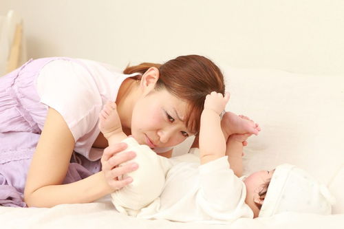 女朋友丢钱了怎么安慰,如何安慰因丢钱而难过的女朋友”