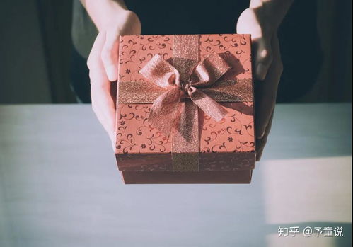 送女朋友礼物贺卡怎么写,为女友定制专属礼物贺卡