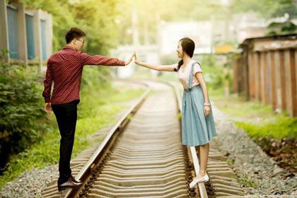 怎么挽回一个女孩的心,全方位攻略助你挽回女孩芳心