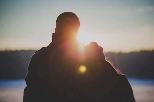 挽回爱情的法术,重燃旧日情缘的神秘指南