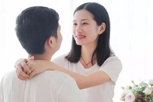 老公与前女友联系我该怎么做,理智应对指南